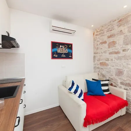 Imperium Central Apartment *